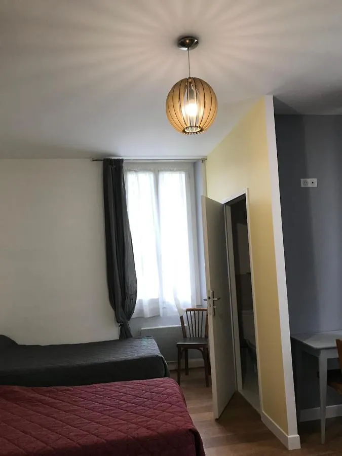 Hotel Du Clos Fleuri Lourdes 3*,