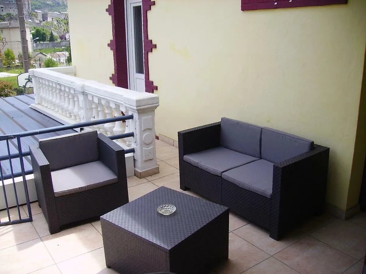 Hotel Du Clos Fleuri Lourdes Guest house